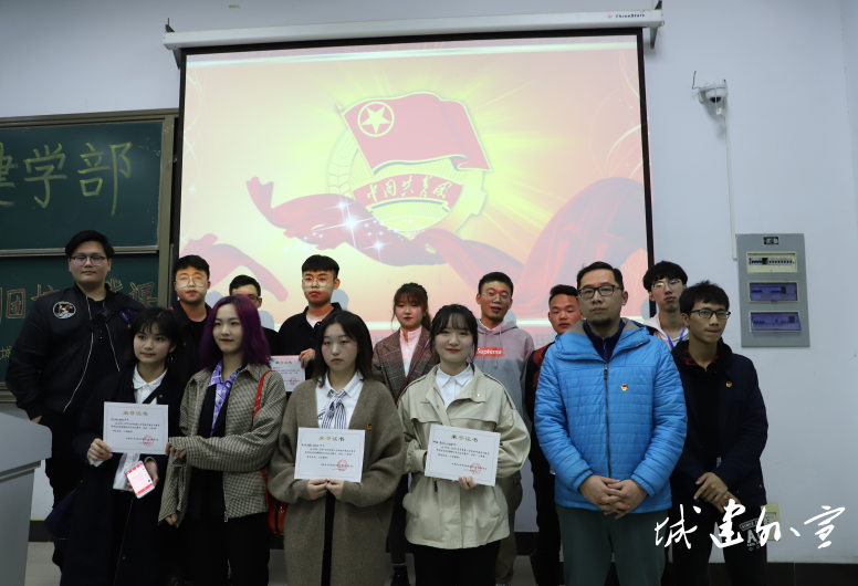 1553769314792817.png 图片2.png